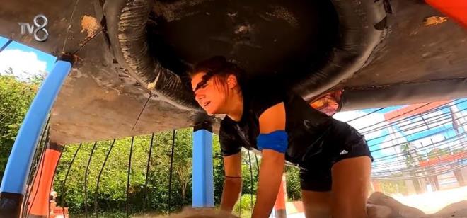 Survivor 2020&#8217;de oynanan dl oyunu sonrasnda 'Morali bozduk bir Nisa gryorum' diyen Acun Ilcal, gen yarmacya durumunu sordu. Nisa &#8220;Yapamyorum. Arkadalarm sa olsun ok iyi destek veriyorlar. imde bitmiim&#8221; dedikten sonra gzyalarna hakim olamad.