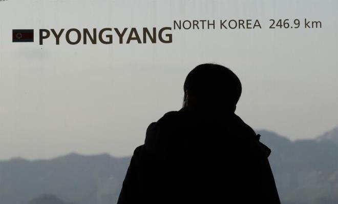 LD DDALARI ARTIYOR<br>  Habere gre, Kim Jong-un&#8217;un 11 Nisan&#8217;dan itibaren kamuoyu nne kmad ve bu nedenle geirdii kalp ameliyatnn ardndan hayatn kaybettii iddialar ortaya kt.