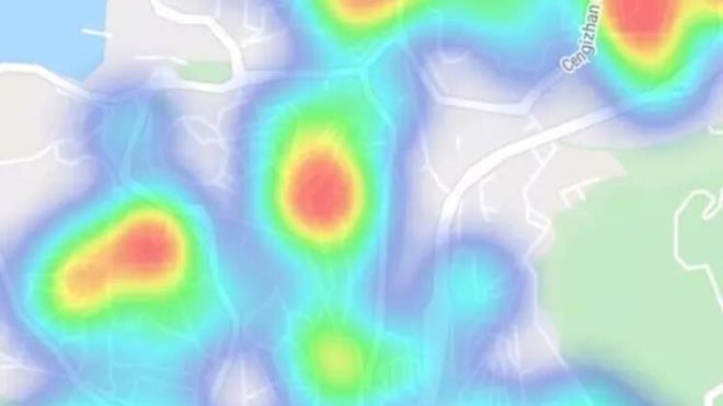 Uygulamada, evde izolasyon, enfekte kiiler ve riskli blgelerin younluu grlebiliyor.