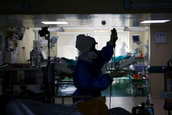 lkede 1601 hastann iyilemesiyle salna kavuanlarn says 13 bin 220, l says ise 96 artarak 1169 oldu. Yeni vakalarn yzde 44,5'i hastalk belirtisi tamyor.