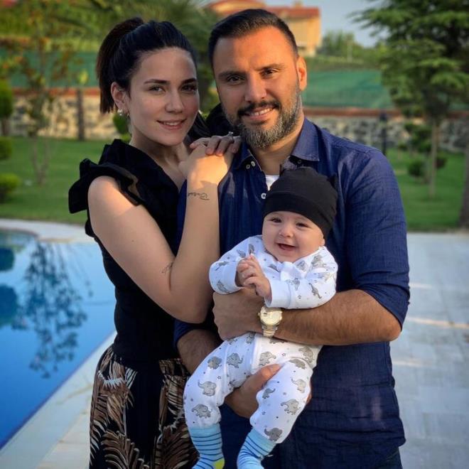 &#8220;Eimi altrmam&#8221; gibi sylemleriniz vard. Fikriniz deiti mi? Alian: nsanlar beni yanl anlad. Buse, biz evlendiimizde alyordu, imdi de alabilir. Buna ben deil, o karar verir.