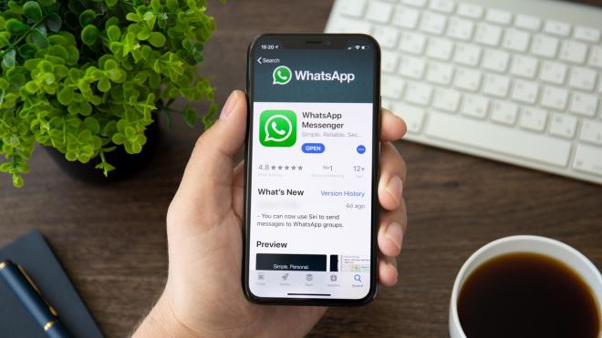 Telegram ile rekabet halinde olan WhatsApp, bu alandaki liderliini kaptrmak istemiyor. Facebook&#8217;un ats altnda hizmet veren yazlm adna neler deiecek?