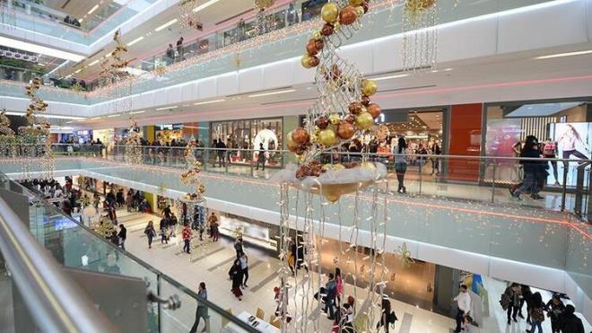 <p>- Deneme kabinleri srekli dezenfekte edilecek.</p>  <p>  - Denenen kyafetler UV nlar ile dezenfekte olacak. Bir sre baka mteri tarafndan denenmeyecek.</p>  <p>  - deme srasnda en az 2 metre mesafe olacak.</p>  <p>  - Ortam srekli kontrol edilecek.</p>  <p>  - Girilerde ate ve maske kontrol yaplacak.</p>