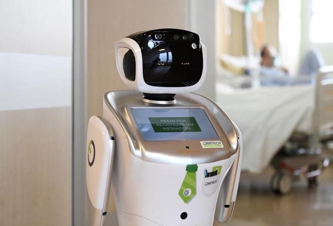 Robot Temi'nin Hong Kong'taki tek datcs olan Tung Hing Automation'n Bakan Roy Lim, 2019'un ortalarnda robotlar ilk satmaya baladklarnda 2-3 gnde sadece bir sipari aldklarn belirtirken corona virs salgnn balangcnn ardndan gnde ortalama 3-5 robot siparii aldklarn syledi.