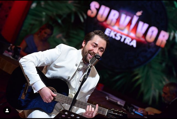 ztrk daha nce de yaynlad videosunda "Survivor'da ibadet ediliyor mu?" sorusuna "Evet, ben ahit oldum; namaz klan, dua eden arkadalarmz vard. Bol bol vaktin var; adada kavga edeceine ibadet etmek ok mantkl gidecek arkadalara da tavsiye ederim" yantn vermiti.