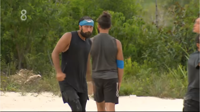 te yandan bu akam yaymlanacak olan yeni blmn fragman herkesi artt. nller ve Gnlllerin dokunulmazlk oyunu iin mcadelede edecei oyunda Acun Ilcal'nn sinirini tepesine Yasin fena karyor.