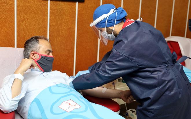 K�z�lay G�ney Marmara B�lge Kan Merkezi M�d�r� Dr. Nihat �ak�r da kan�n acil de�il, s�rekli ihtiya� oldu�unu hat�rlatarak, ba��� kampanyas�na destek veren Ba�kan Akta�’a, AK Partili y�neticilere ve vatanda�lara te�ekk�r etti.