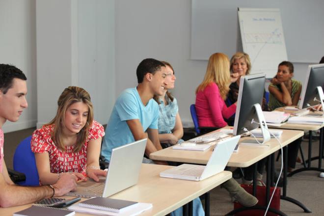 <p>lkeler: Finlandiya</p>  <p>  Toplam nfus: 5.517.919</p>  <p>  Gen nfus: 616.543</p>  <p>  Gen nfus oran: 11,17 </p>