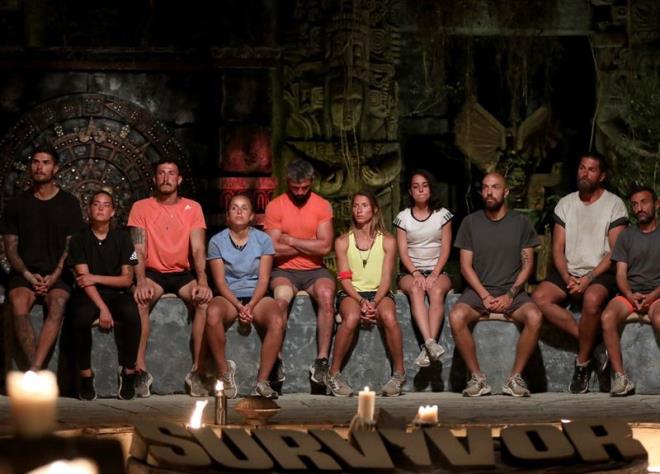 Survivor'n son blmnde olduka heyecanl anlar yaand. Eleme isimleri ve SMS sonular azlar brakrken Acun Ilcal, srpriz karar aklayarak heyecan zirveye kard. Survivor tarihinde bir ilk yaanacan ifade eden Ilcal, nmzdeki gnlerde bir dl oyunun canl yaynla ekrana geleceini duyurdu.