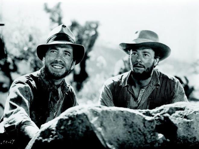<p><b>15. The Treasure of the Sierra Madre (1948)</b></p>    <p><b>Eletirmen notu:</b>98/100</p>    <p><b>Seyirci notu:</b>8.5/10</p>