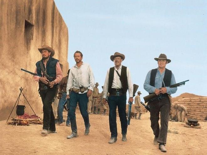 <p><b>22. The Wild Bunch (1969)</b></p>    <p><b>Eletirmen notu:</b>97/100</p>    <p><b>Seyirci notu:</b>7.5/10</p>