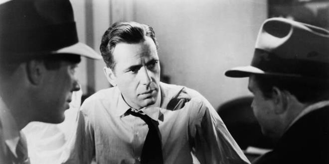 <p><b>38. The Maltese Falcon (1941)</b></p>    <p><b>Eletirmen notu:</b>96/100</p>    <p><b>Seyirci notu:</b>8.2/10</p>