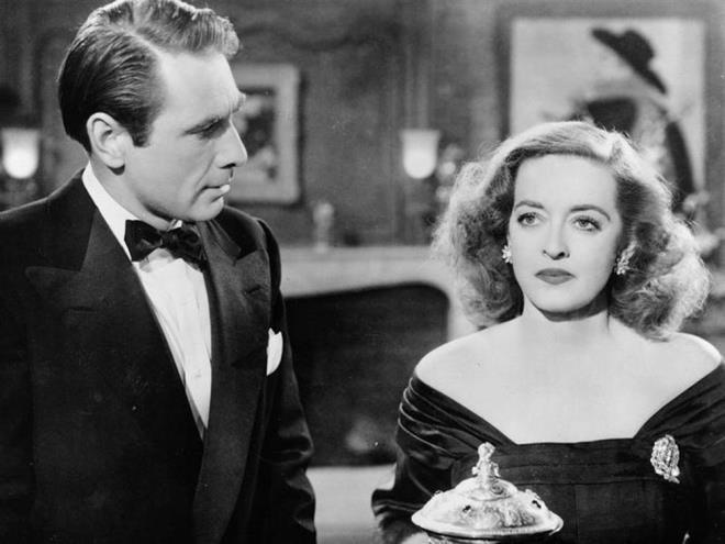 <p><b>20. All About Eve (1950)</b></p>    <p><b>Eletirmen notu:</b>98/100</p>    <p><b>Seyirci notu:</b>8.8/10</p>