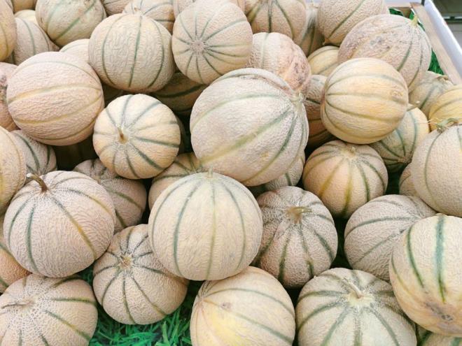 91. KANTALUP KAVUNU  <br>  H�creleri serbest radikaller de dahil olmak �zere toksinlerden koruyan bir antioksidan olan glutatyon bak�m�ndan en zengin g�dalardan biri. 100 gram� 34 kalori.