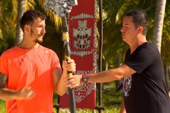 Berkan bu yorum �zerine "GS de�il �l�m�ne Fenerbah�e" cevab�n� verdi.