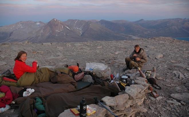 ngiltere&#8217;deki Southampton niversitesi'nden bilim insanlar antik orman ekosistemleri hakknda yaptklar aratrmada, blgedeki bitki ve hayvan trlerinin yok olmasna yksek dzeydeki ultraviyole nlarnn yayd radyasyonun  neden olduunu belirtti.
