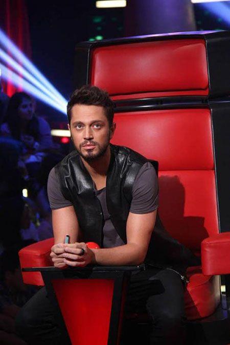 Ilcal'nn aklamalar zerine de Murat Boz'un bu paylam O Ses Trkiye'den ayrlaca iddialarnn glenmesine neden oldu.