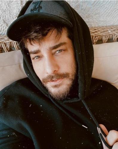 ENS ARIKAN:  Hikaye 30 bin TL Post 50 bin TL.