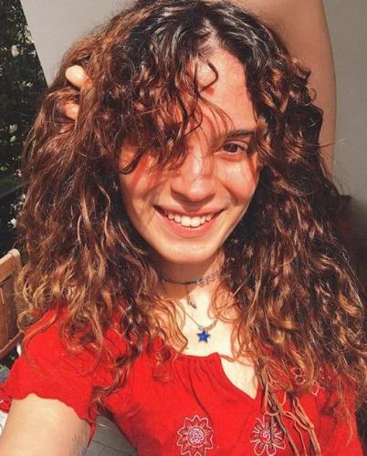 ASLI BEKROLU:  Hikaye 15 bin TL Post 25 bin TL.