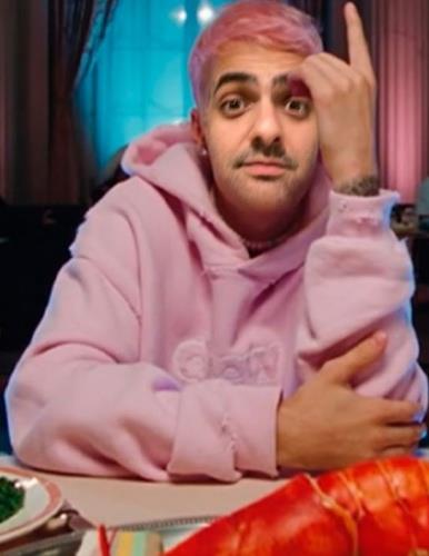 BARTU KKALAYAN:  Instagram canl yaynnda rn yerletirmeli reklam: 50-100 bin TL aras.