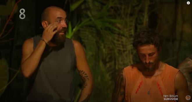 TV8'in ilgiyle izlenen yarmas Survivor 2020'de 2. dokunulmazlk oyununda mavi ve krmz takm kar karya geldi. Kyasya bir mcadelenin yaand dokunulmazlk oyununda kaybeden takm konseyde bir eleme aday belirlemek zorunda kald.