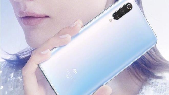 <p>Xiaomi Mi 9 Pro </p>  <p>Ekran: 6.39 in </p>  <p>  Ekran znrl: 1080 x 2340 piksel </p>  <p>  lemci: Qualcomm SM8150 Snapdragon 855+ </p>  <p>  Bataryas: 4000 mAh</p>