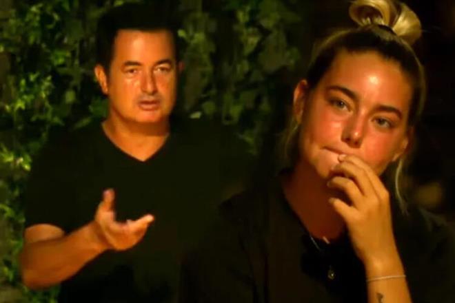 Survivor&#8217;da 95. blmde 4 dokunulmazl birden kaybeden nller, takm olarak konseye gitmi ve adaya veda eden isim milli futbolcu Aycan Yana olmutu.