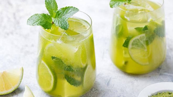 Salk bilincine sahip insanlar arasnda olduka popler olan ve talep edilen yaam tarzna ekstra zaman veya abaya gerek duymadan fazla kilolardan kurtulmaya yardmc olduu kantlanm en iyi etkenlerden biri yeil aydr.