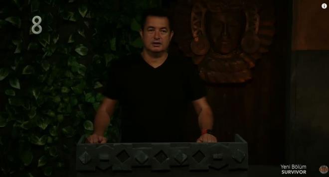 "3 dlden men edildi": Tek yapmamz gereken artk direkt olarak yaptklarnn karln vermek. Senin sinir patlamalarn kabullenmek zorunda deiliz. Bu yaptklarn sana iade ediyoruz. Sana yaptrm uygulamaya karar verdik. Sana bundan sonraki 3 dlden yararlanmama cezas veriyoruz" ifadelerini kulland.