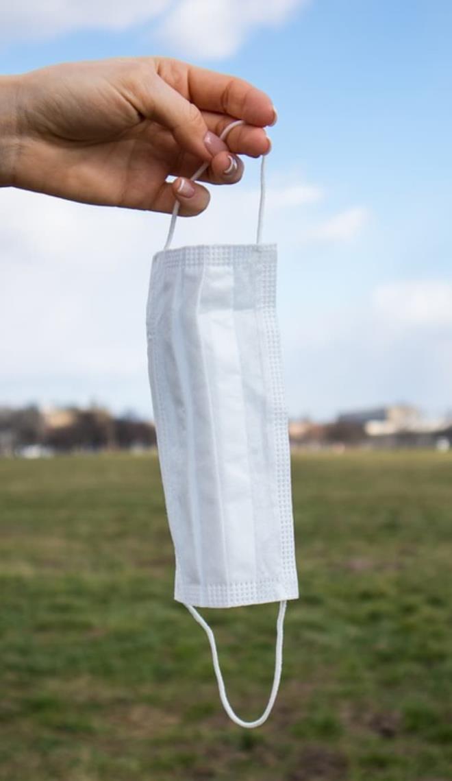 Maskeye ter veya su temas ettiinde hibir anlam kalmaz, dikkatli olmak gerekiyor. Onun iin yazn yannzda mutlaka yedek maske tayn.