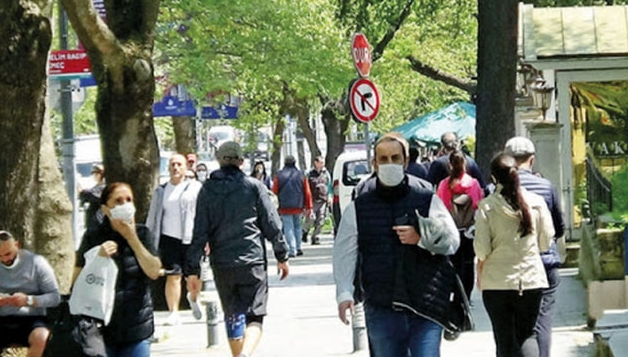 Bitlis'te sfrlanmt tekrar ykselie geti  <br>  Vaka saysnn artt bir dier ilimiz de Bitlis oldu. Bitlis Tabip Odas Bakan Dr. Osman Fatih anl, Diyarbakr'n ardndan kentte ksa sre nce sfrlanan vaka saysnn balayan normalleme sreciyle yeniden art gstererek 118'i bulduunu syledi.