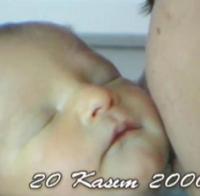 Mehmet Aslantu, kendisi gibi oyuncu ei Arzum Onan&#8217;n oullar Can&#8217; dourmadan nce ve sonraki hallerini sosyal medya hesabndan paylat.      2000 ylnda ekilen videoda Onan, olu Can&#8217; beklediini syleyerek &#8220;Artk onu iyice merak ediyoruz, yzn, gzn, kokusunu, tenini, sesini...&#8221; diyor.