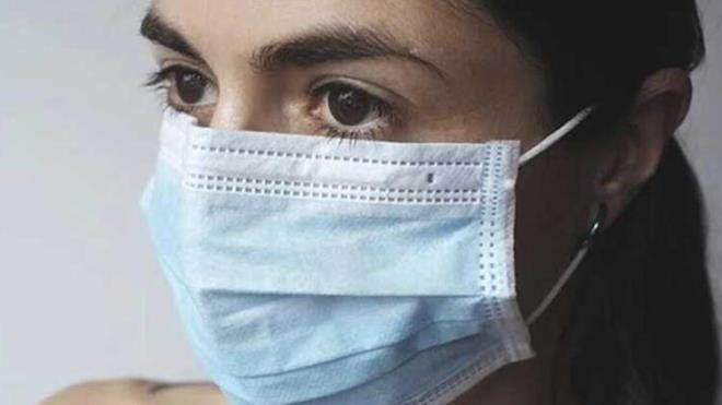 Herkesin nefes almaya, hava almaya ihtiyac var ama kesinlikle gevememek gerekiyor. Mutlaka maske taklmal, pmek, sarlmak, yakn temas yok.