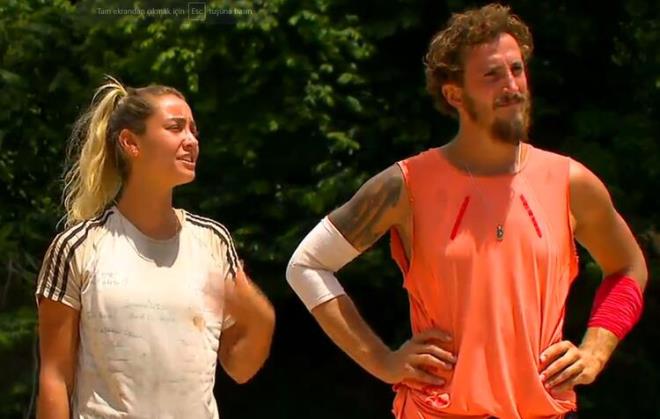 Berkan, Evrim ve Yasin arasnda tansiyon ykseldi  Evrim, eleme aday olmasna sevinen, adada birok kiiye dert olduunu syledi. Berkan, Evrim&#8217;in aday olmas sonrasnda 'gzel bir hafta bizi bekliyor' dedi. Son olarak sz alan Yasin ise Evrim&#8217;le bir derdi olmadn, istese daha nce Evrim&#8217;i adadan gnderebileceini, Evrim&#8217;in kendisi ile dier kalanlar ayr kefeye koyduunu syleyerek tepki gsterdi.