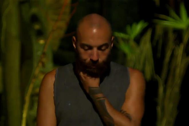 Sercan Yldrm ise "Birinin peinden kouyormuum havas verildi. Benim de bir gururum ve duruum var" szleri konseyi kartrm, konseyde yaananlarn detaylar merak konusu olmutu.