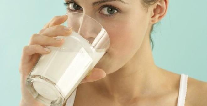 Bugn biliyoruz ki, st rnleri proteinlerinin hipertansiyon, dislipidemi ve hipertansiyon zerine direk pozitif etkileri bulunmaktadr. St rnleri proteinleri ayn zamanda yasz vcut kitlesini artrma ve obeziteyi azaltma araclyla dolayl yoldan metabolik sal iyiletirmektedir