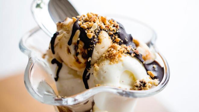 8-Dondurma  <br>1 bardak dondurma yaklak 380 kalori eder. Daha salkl olmasn istiyorsanz dondurma, dondurmal sandvi ve barlardan uzak durun.