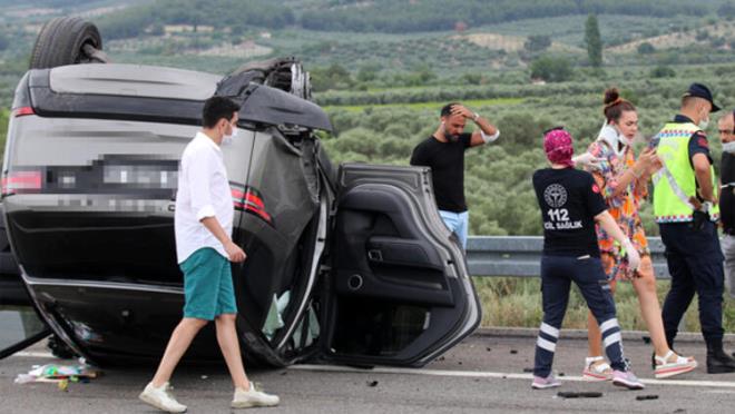Kaza, stanbul-zmir Otoyolu'nun Saruhanl ilesi erkez Osmaniye Mahallesi yaknlarnda, saat 15.00 sralarda meydana geldi.