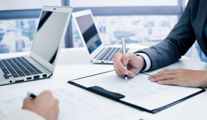 Finansman giderlerinde gerekleen yzde 22,72 azalma ile net kar marjnda art olduu grld. Dviz kurlarnn grece istikrarl olduu geen yl Fortune 500 Trkiye irketlerinin net kar artnn ana nedeni ise geen yl faizlerde yaanan hzl d oldu.