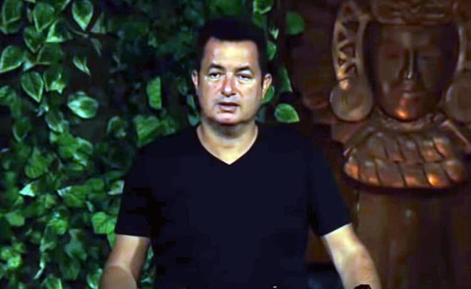 Acun Ilcal'nn Nisa'nn elendiini aklamasnn ardndan Cemal Can gzyalarn tutamad.