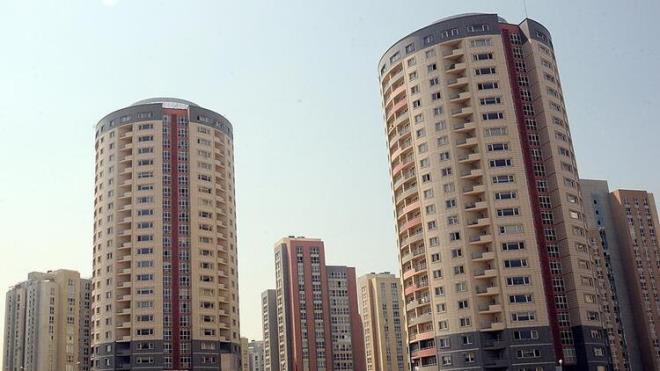 <p>le: Sultangazi </p>  <p>Ortalama Metrekare Sat Fiyat (TL/m2): 2.597</p>  <p>  Ortalama Sat Fiyat (TL): 272.685</p>  <p>  Geri Dn Sresi (Yl): 23</p>  <p>  1 Yllk Fiyat Deiimi (%): 9,21</p>