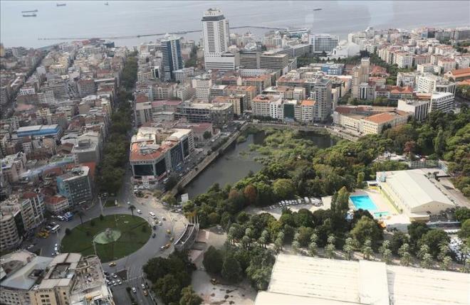 <p>le: Maltepe </p>  <p>Ortalama Metrekare Sat Fiyat (TL/m2): 4.201</p>  <p>  Ortalama Sat Fiyat (TL): 462.110</p>  <p>  Geri Dn Sresi (Yl): 26</p>  <p>  1 Yllk Fiyat Deiimi (%): 10,79</p>