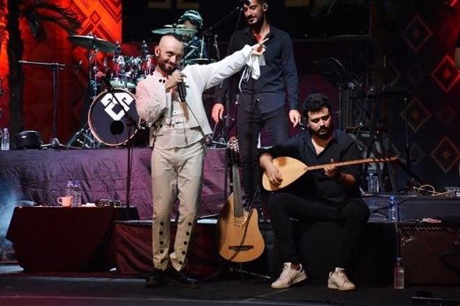 Matiz u ifadeleri kulland: Selam. Mziimle hayati bir snavn sorularna konu olmak beni ok mutlu etti. imdi ise ayn snav zerinden kiisel deerlerimin konu edilmesini hayretle izliyorum. Admn yanna corafi iaret logosu konmasna ramak kalmken, snandm eye bak."