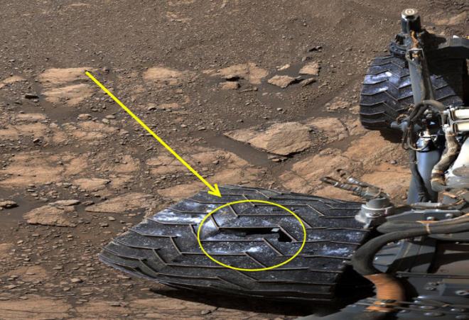 Ancak uzun sredir Mars zerinde aratrmalar yrten NASA'nn Kzl Gezegen'deki gz bebei Curiosity'den gelen son grntler NASA'y kara kara dndryor.
