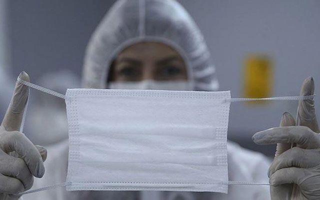 �al��mada; maske takman�n tek ba��na Kovid-19 riskini y�zde 65 azaltt��� ortaya konuldu.