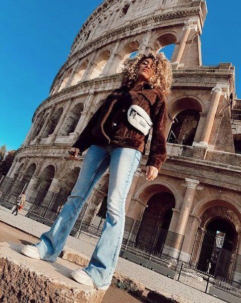 ''ime o taraftan ismi lazm olmayan kiiler tarafndan ok engel olunmaya alld. Babam deil ama onun evresinden iime kadar, yapmcma kadar arayp taciz edildim.''