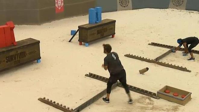 TEKNEYLE FNAL ALANINA GDLECEK<br>  Acun Ilcal, "Galataport'taki inaata bizim iin ara verildi. Galataport final blmleri iin zel olarak hazrlanyor. Yarmaclar uaktan indikten sonra tekneyle final alanna gelecekler" dedi.