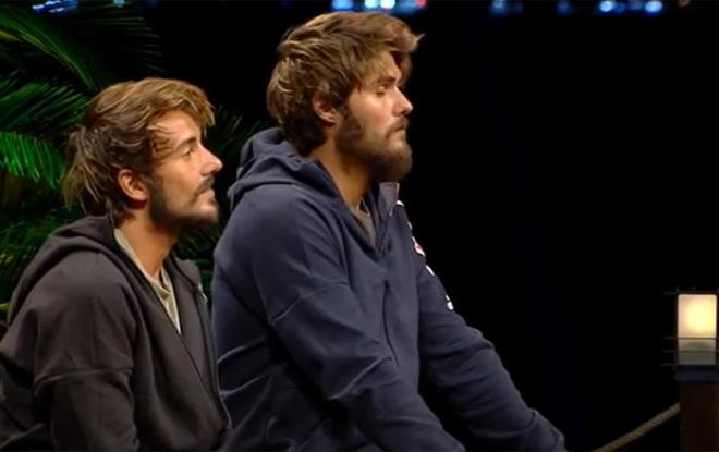 Survivor 2020 birincisi u anda gerekleen byk final ile belli oldu. Acun Ilcal sunuculuunda canl olarak yaynlanan finale stanbul GalataPort ev sahiplii yapt. Yalnzca yarmaclarn yaknlarnn seyirci olarak konuk edildii finalde Bar Murat Yac ve Cemal Can Canseven mcadele etti. Peki, Survivor 2020 ampiyonu belli oldu mu? Survivor'da kim ampiyon oldu?