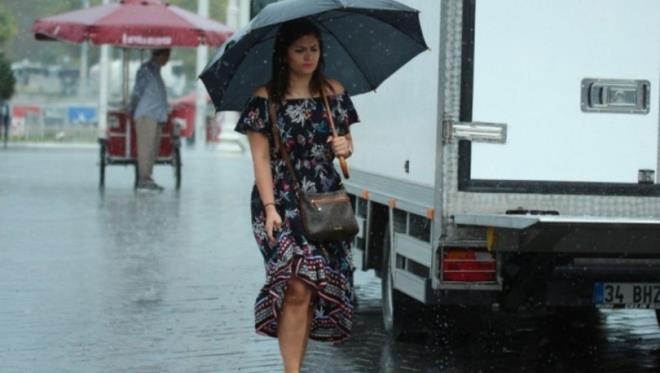 Bat Karadeniz, Kocaeli, Sakarya, ankr, orum, Ardahan ve Kars evreleri ile Ankara ve Krkkale'nin kuzeyi, Amasya ve Tokat'n kuzey ve bats, Samsun ve Ordu'nun i kesimlerinde yerel olmak zere yarn akam saatlerine kadar saanak ve gk grltl saanak bekleniyor.