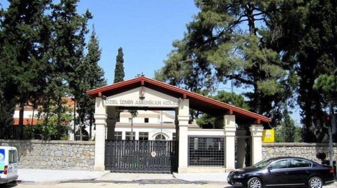 ZEL ZMR AMERKAN KOLEJ<br>  2020-2021 Hazrlk Snf kontenjan: 180<br>  Kz Yatl kontenjan: 12<br>  Erkek Yatl kontenjan: 21  <br>  Taban Puan: 446